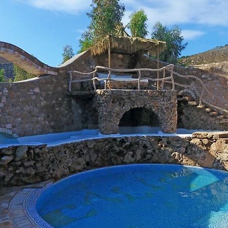 Calilo Hotel Manganari Exterior foto